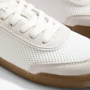 کتونی سفید زنانه اویشو