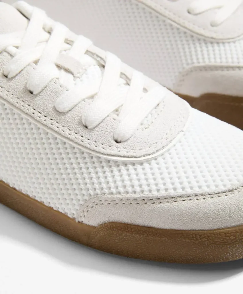 کتونی سفید زنانه اویشو