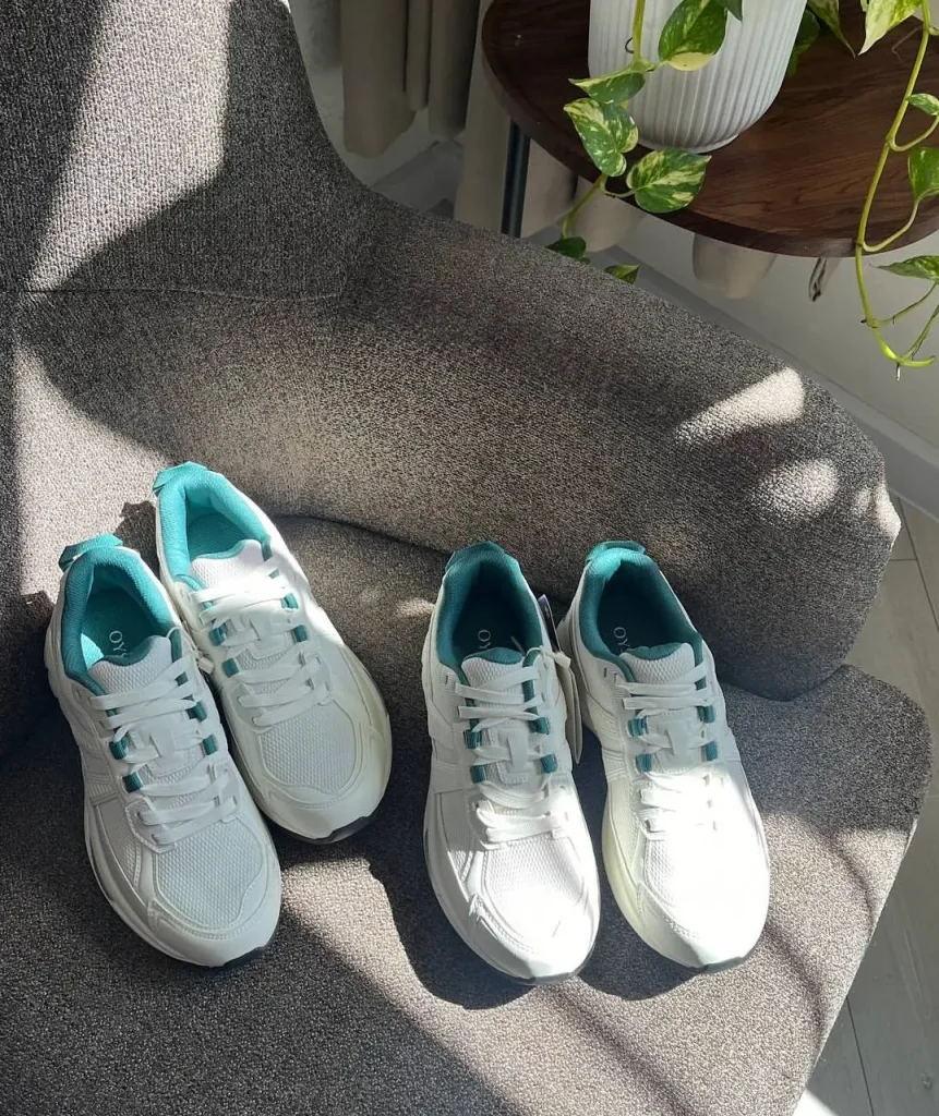 کتونی زنانه اویشو سفید