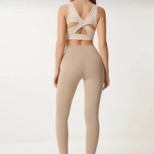 نیم‌ تنه ورزشی هپینس