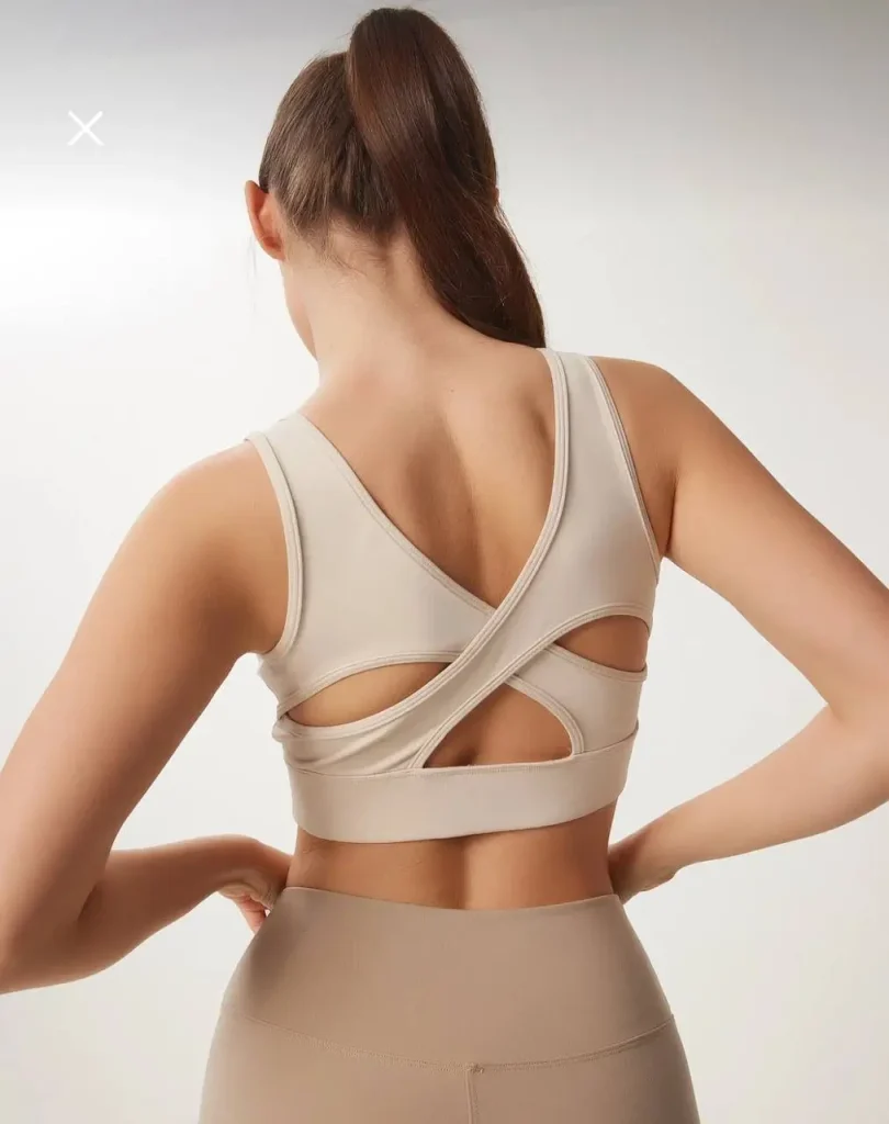 نیم‌ تنه ورزشی هپینس