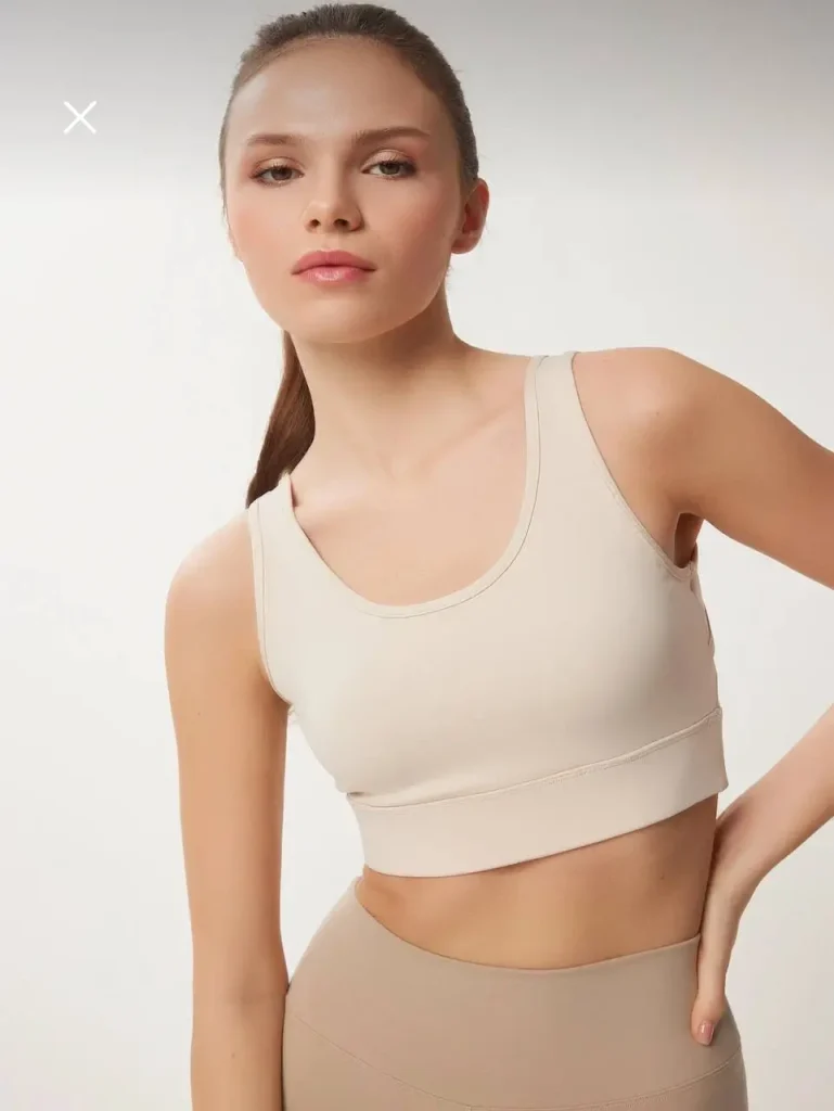 نیم‌ تنه ورزشی هپینس