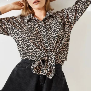 شومیز پلنگی زنانه برند بیانکو لوسی