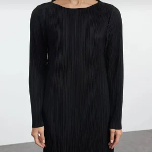 لباس مجلسی میلا