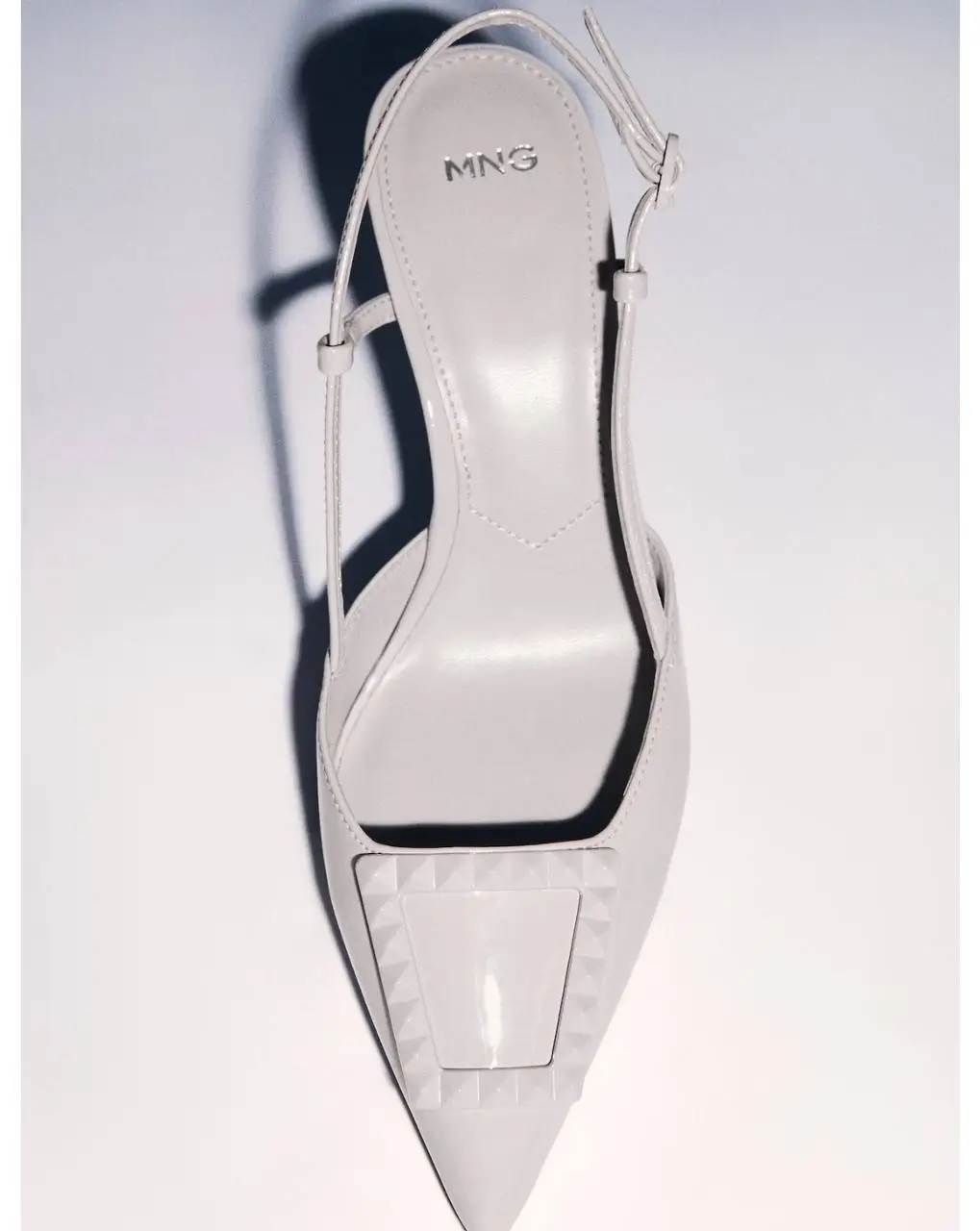 - صندل زنانه منگو خاکستری - صندل زنانه منگو خاکستری