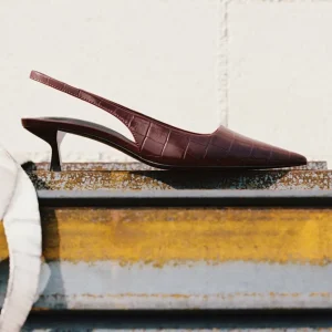 صندل زنانه منگو شرابی