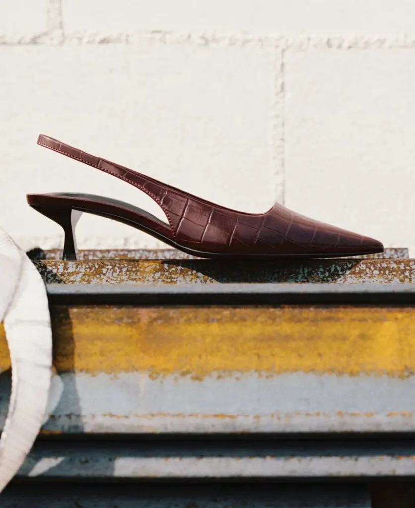 صندل زنانه منگو شرابی