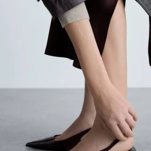 صندل زنانه منگو شرابی