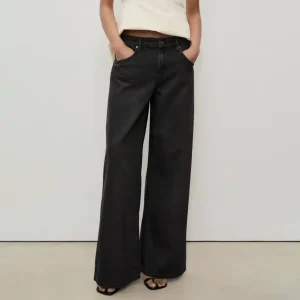 شلوار جین واید لگ زنانه منگو