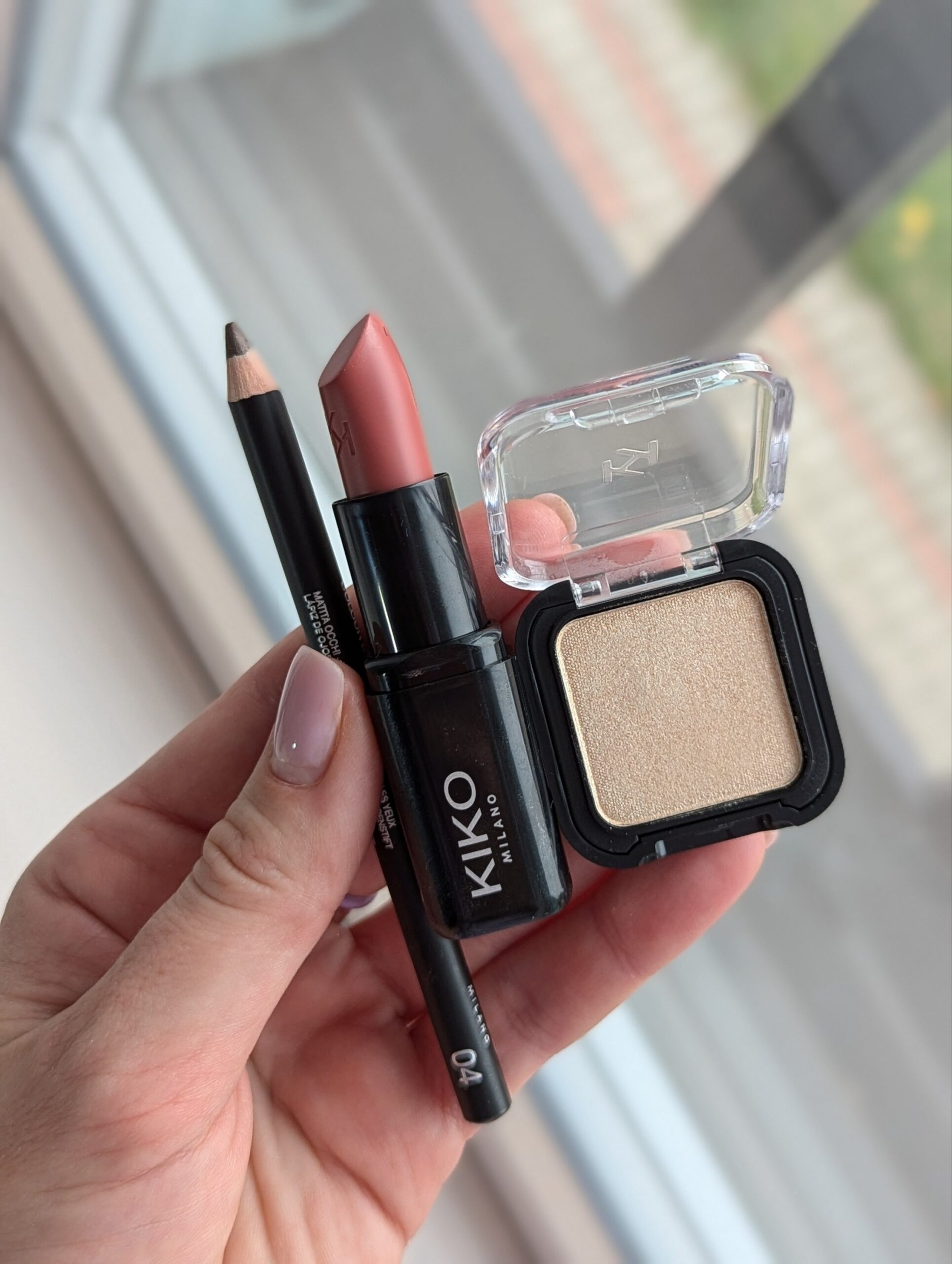 - ست کادویی آرایش صورت All You Need Make Up Set - ست کادویی آرایش صورت all you need make up set - image 2