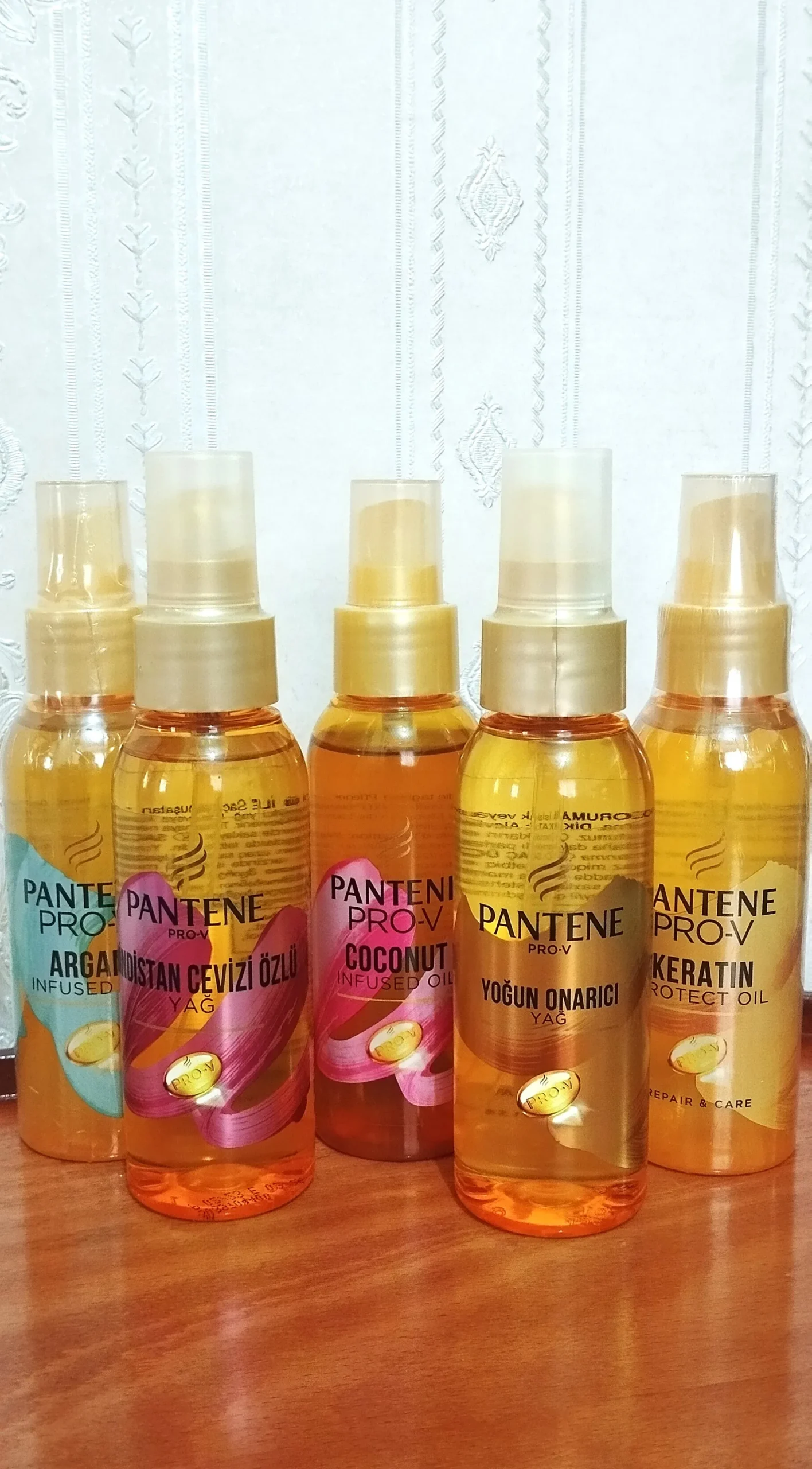 - روغن نارگیل آبرسان و حالت دهنده مو پنتن | Pantene Coconut Infused Hair Oil - روغن نارگیل آبرسان و حالت دهنده مو پنتن | pantene coconut infused hair oil - image 3