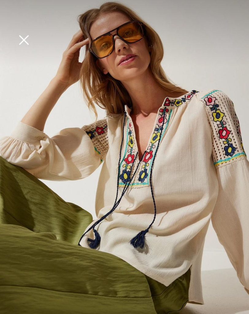 شومیز ترک گلدوزی بوهو زنانه