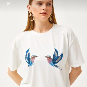 - تیشرت نگیندار پرنده برند هپینس | Happiness İstanbul Women’s T-Shirt Bird - تیشرت نگیندار پرنده برند هپینس